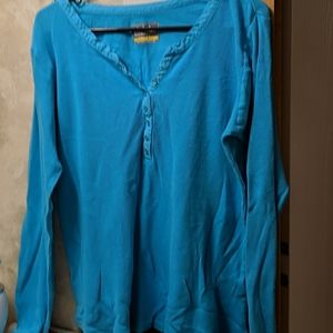 Cabela's button up henley